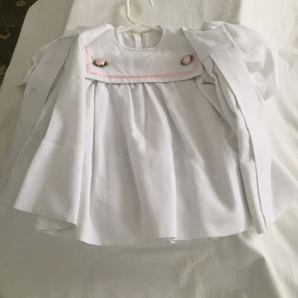 Other - Little Girl white dress